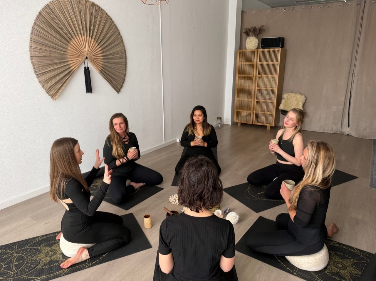 Yogaville classes and pricing page